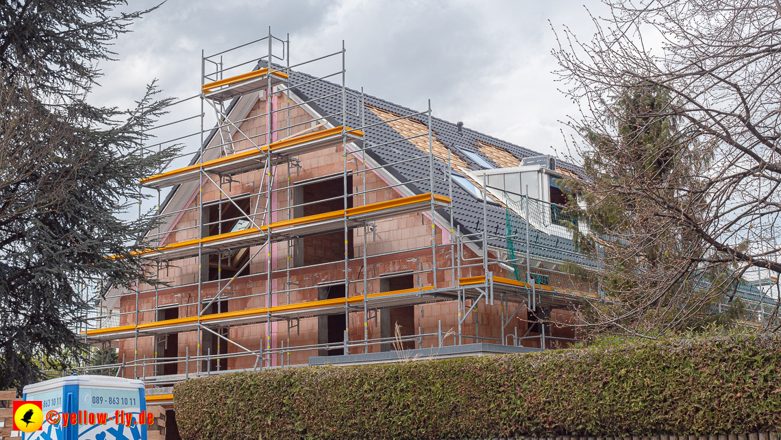 27.04.2023 - Burgfotos von der Baustell Niederalmstraße 16 in Neuperlach